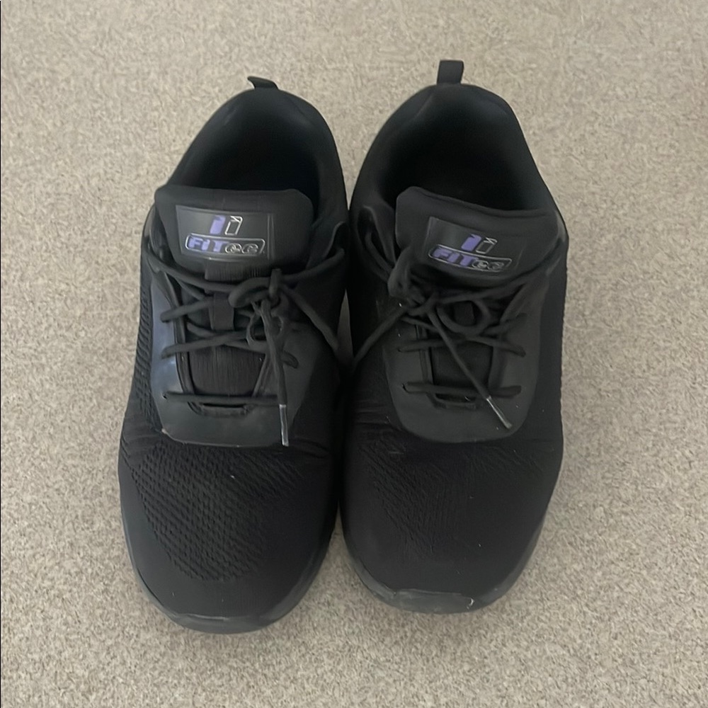 .Athletic Shoes Streamlined Design Size 13